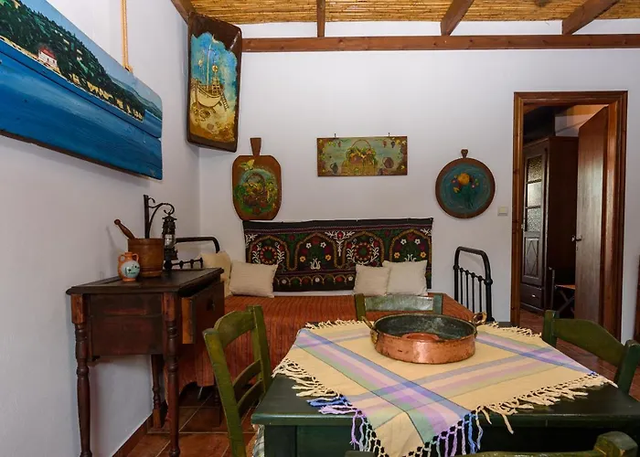 بيت للعطل Eros Pittoresque Retreats - Perfect Location, Panoramic Seaview *