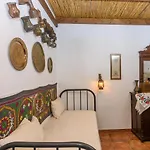 Eros Pittoresque Retreats - Perfect Location, Panoramic Seaview Holiday home