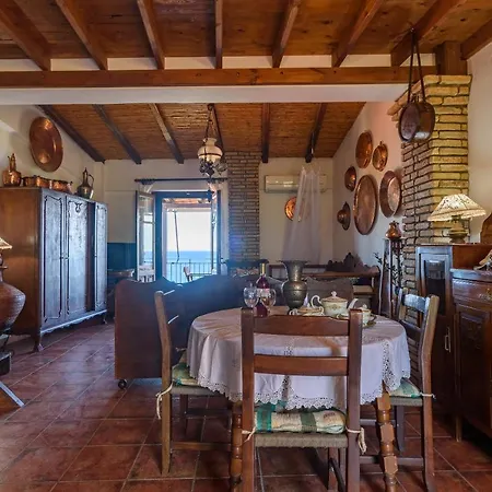 Eros Pittoresque Retreats - Perfect Location, Panoramic Seaview * Koroni (Messinia)