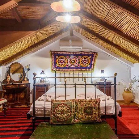 Eros Pittoresque Retreats - Perfect Location, Panoramic Seaview