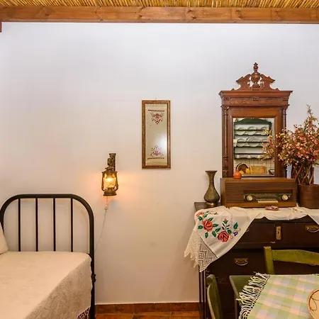 Eros Pittoresque Retreats - Perfect Location, Panoramic Seaview Feriehus Koróni