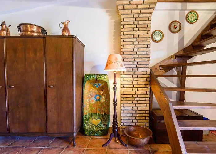 Eros Pittoresque Retreats - Perfect Location, Panoramic Seaview