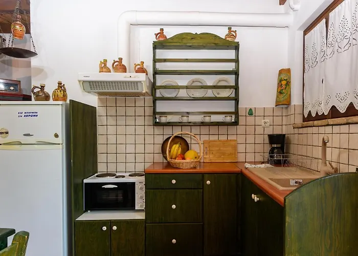 Eros Pittoresque Retreats - Perfect Location, Panoramic Seaview * Koróni