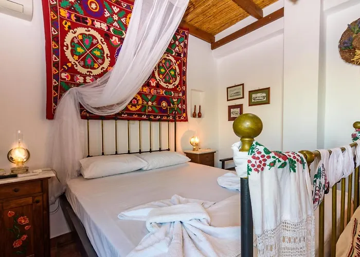 Feriehus Eros Pittoresque Retreats - Perfect Location, Panoramic Seaview